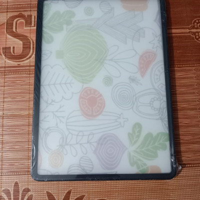 Thớt INOX 304 cao cấp với thiết kế 2 mặt bền bỉ, tiện lợi, an toàn cho sức khỏe: kháng khuẩn, chống nấm mốc, chống trơn trượt (SIZE LỚN)