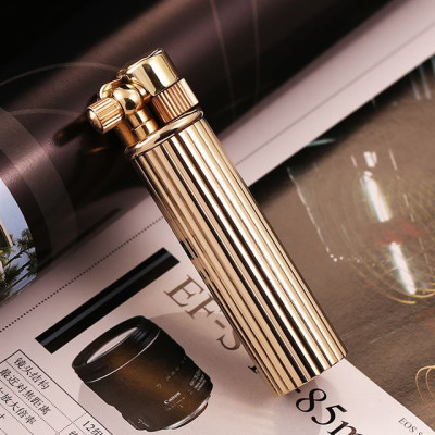 Vỏ Hột Quẹt Bật Lửa Xăng Đá Chief CF028 Thiết Kế Độc Lạ Sang Trọng Màu Vàng - Dùng Xăng Bấc Đá Cao Cấp