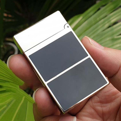 Vỏ Hột Quẹt Bật Lửa Upon D152T, Hoa Tiết Nền Đen Bạc Sang Trọng, Dùng Ga Đá Cao Cấp