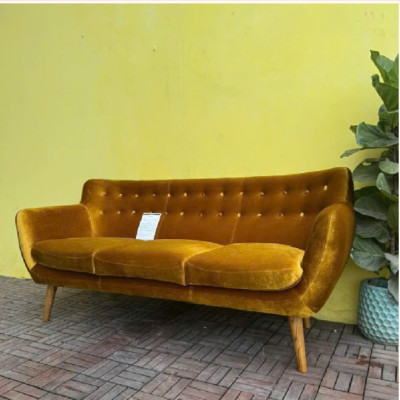 Sofa băng bọc nhung SM26CT Juno Sofa KT Ngang 183 x Sâu 79 x Cao 46 / 84 cm - Màu vàng 