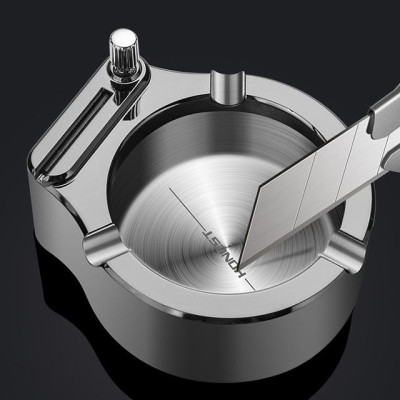 Vỏ Hột Quẹt Bật Lửa Diêm Xăng Kiêm Gạt Tàn 2 Chức Năng Đẹp Độc Lạ Honest BCZ - Giao Màu Ngẫu Nhiên