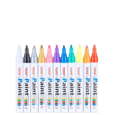 Bút sơn Toyo - 12 cây 1 hộp- Màu trắng