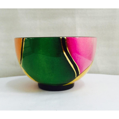 Chén tròn sơn mài Thanh Bình Lê