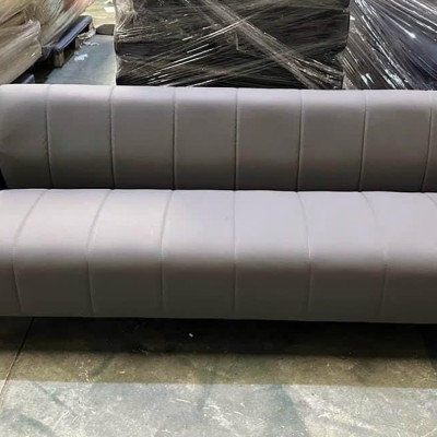 Sofa Trending 2024 Juno Sofa bọc da kích thước 1m8
