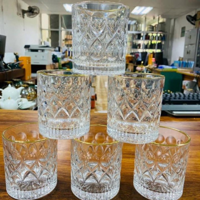 Bộ 6 cố thủy tinh dùng uống nước hoặc rượu tây chịu nhiệt cao cấp kèm giá úp cốc