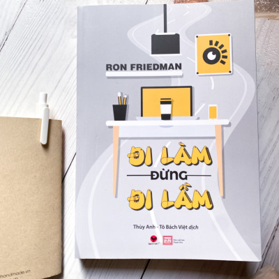 Sách - Đi làm đừng đi lầm