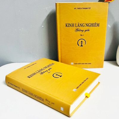 Sách - Kinh Lăng Già Tâm Ấn giảng giải ( bìa cứng) ( Bộ 2 cuốn)
