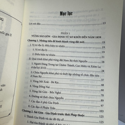 ĐÔ THỊ SÀI GÒN CHỢ LỚN TRƯỚC NĂM 1945 (Qua tài liệu lưu trữ) - Trung tâm Lưu trữ Quốc gia II – Nxb Tổng hợp Tp Hồ Chí Minh 