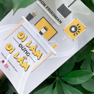 Sách - Đi làm đừng đi lầm