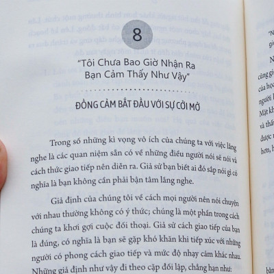 Sách: Nghệ Thuật Lắng Nghe Để Cải Thiện Các Mối Quan Hệ