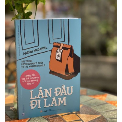 Lần Đầu Đi Làm