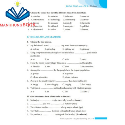 Sách - Bài tập tiếng Anh lớp 8 - Có đáp án (tái bản 01)
