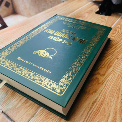 Sách - Kinh Kim Quang Minh Hiệp Bộ (Bìa cứng tặng kèm bao sách - giấy chống lóa)