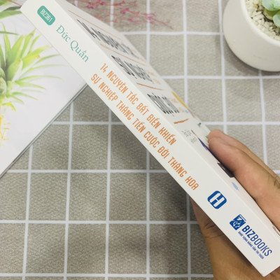 Sách 14 Nguyên Tắc Bất Biến Khiến Sự Nghiệp Thăng Tiến Cuộc Đời Thăng Hoa