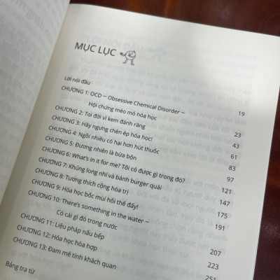 [TỦ SÁCH KHOA HỌC QUANH TA] NGỘ QUÁ, CÁI GÌ CŨNG HÓA! Điện thoại di động, cà phê, cảm xúc – cách ta dùng Hóa Học để thực sự giải thích mọi điều - Dr. Nguyễn-Kim Mai Thi – NXB Kim Đồng