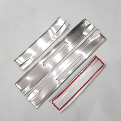 Bộ Ốp bậc cửa, Nẹp bước chân INOX dành cho xe KIA Sorento - Bên trong