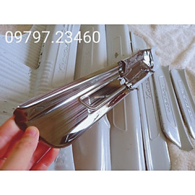 Ốp bậc cửa , nẹp bước chân Hyundai Tucson 2022 cao cấp -mẫu Titan 8 chi tiết