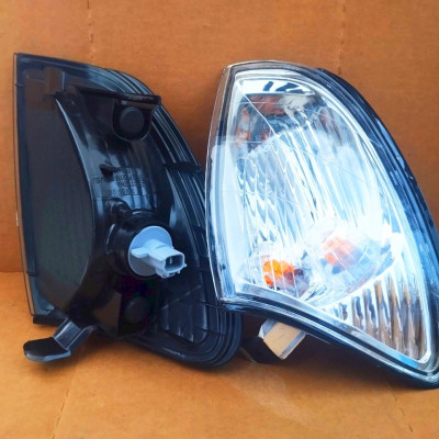 Bộ Đèn Xi Nhan Toyota Land Cruiser J100/FZJ105 (2002-2007)