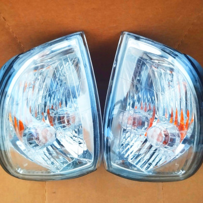 Bộ Đèn Xi Nhan Toyota Land Cruiser J100/FZJ105 (2002-2007)