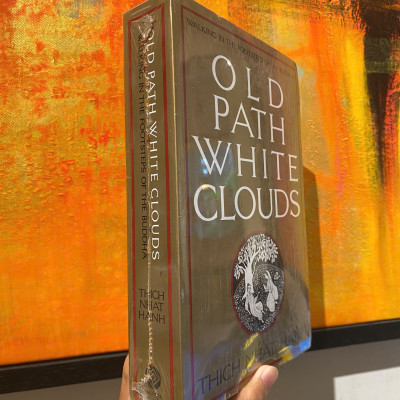 Sách - Old Path White Clouds by Thích Nhất Hạnh  - Triết Học, Tôn Giáo tiếng Anh - Philosophy, Religion