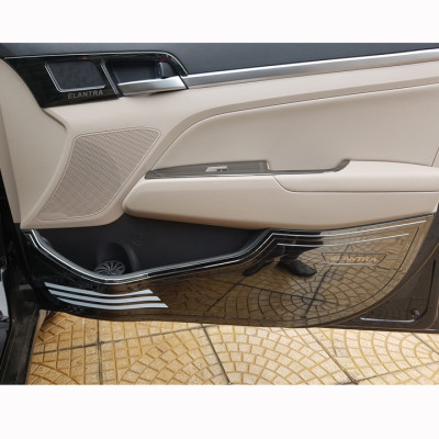 Bộ ốp Titan chống trầy xước Tapli, Táp li dành cho xe Huyndai Elantra 2016-2020
