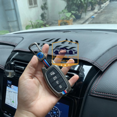 Ốp Chìa Khóa Hyundai Stargaze 2022 - 2024 Chất Liệu Hợp Kim, Kèm Móc Treo Cao Cấp - Hàng Nhập Khẩu