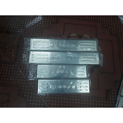 Bậc giẫm chân trong inox dành cho xe Ranger 