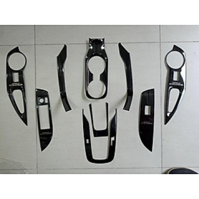 Ốp nội thất cao cấp dành cho xe Toyota Cross 2020 2021.- 9 chi tiết.