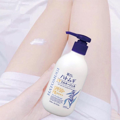 [Sữa Dưỡng Thể] Hatomugi Chống Nắng Trắng Da Cấp Ẩm SPF50 PA+++ 250ml
