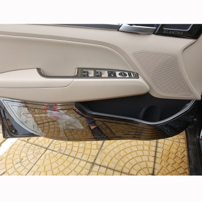 Bộ ốp Titan chống trầy xước Tapli, Táp li dành cho xe Huyndai Elantra 2016-2020