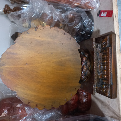 Tượng phật thiên thủ thiên nhãn nghìn mắt nghìn tay bằng gỗ hương làm mầu giả cổ kt 30×20×15cm