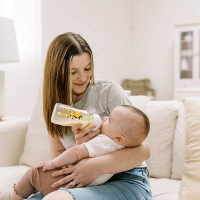 [ WB91023-INTLX ] Bình sữa tùy chọn cổ rộng nhựa PPSU họa tiết hình con rồng - 270ml - Dr.Brown