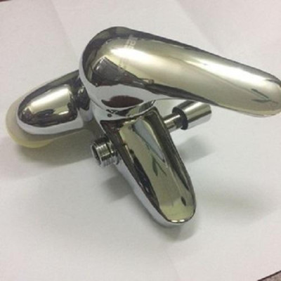  Vòi chậu rửa mặt kiêm vòi hoa sen Caesar nóng lạnh dùng chậu 3 lỗ (Vòi liền sen Caesar) bảo hành 4,5 năm