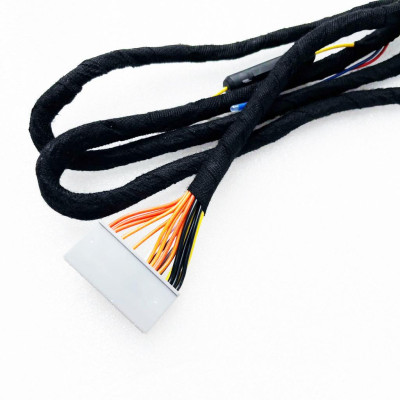 Dây Amply / dây DSP 1.5 mét ô tô cắm màn hình nguyên bản Giắc nguyên bản xe âm ly & DSP cho VF3 âm thanh xịn