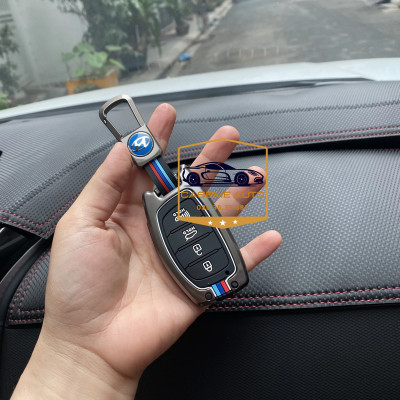 Ốp Chìa Khóa Hyundai Stargaze 2022 - 2024 Chất Liệu Hợp Kim, Kèm Móc Treo Cao Cấp - Hàng Nhập Khẩu