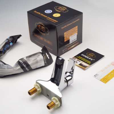 Vòi Lavabo nóng lạnh 2 chân Đồng mạ Chrome Eurolife EL-AZA03-1 (Trắng bạc)