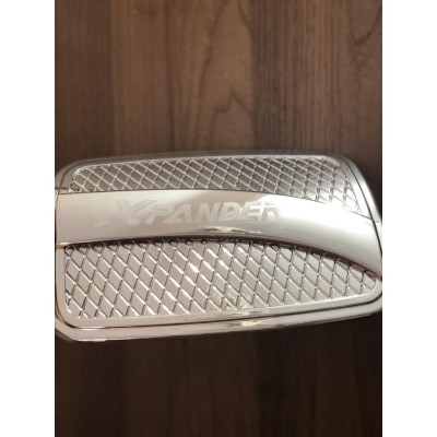 Ốp nắp bình xăng mạ crom xe XPANDER 2019-2020-2021 cao cấp