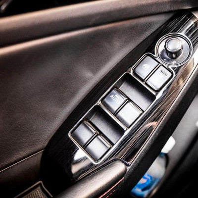 Bộ ốp nội thất Titan dành cho xe mazda 3 2018-2019