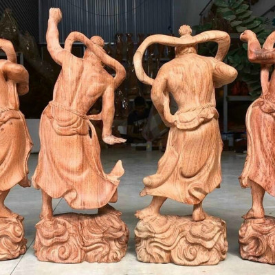 Bộ tượng tứ đại kim cương bằng gỗ hương đá liền khối kt cao 30×13×8cm