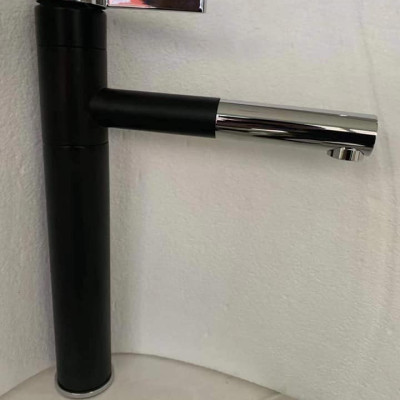 Vòi rửa mặt đa năng thân cao nóng lạnh mạ xiden ánh sáng GR8807C (đẹp sang trọng)