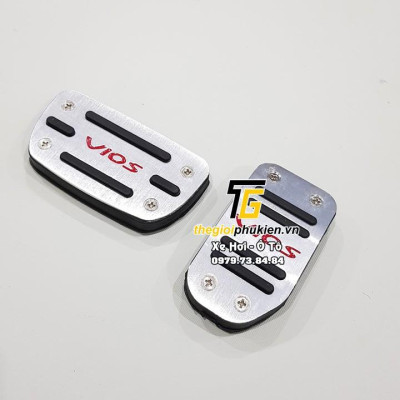Bộ ốp bọc chân ga, chân phanh Toyota Vios 2019
