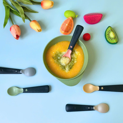 Thìa Tập Ăn Bề Cho Bé Tommee Tippee Easigrip Từ 6 Tháng (Bộ 5 Thìa)