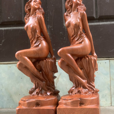 Tượng thiếu nữ nghệ thuật bằng gỗ hương đá kt cao 30cm