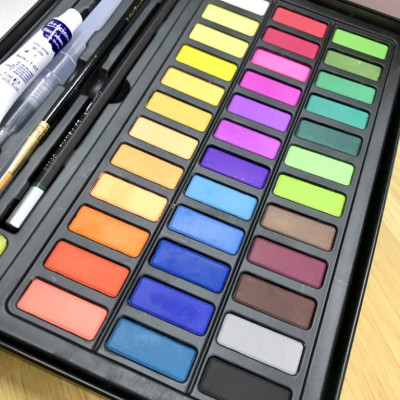 Bộ Màu Nén Hộp Thiết Giorgione 36 Màu G-3601 (Giao Mẫu Ngẫu Nhiên)