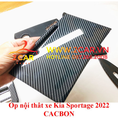 Ốp nội thất xe Kia Sportage 2022, 2023 mẫu vân Cacbon cao cấp sáng bóng