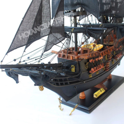 Mô hình thuyền Black Pearl (Ngọc Trai Đen) (dài 63cm)