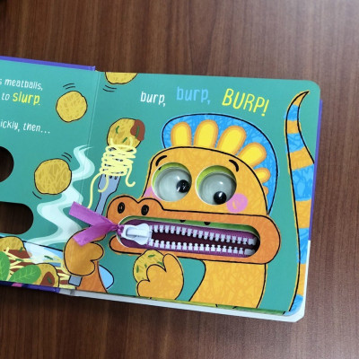 Sách tương tác khủng long cho bé 0-3 tuổi - Snackasaurus!