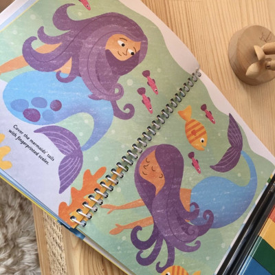 Sách tiếng anh tương tác cho bé - Fingerprint Activities Under the Sea