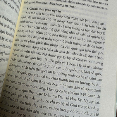 VIỆT NAM: NGÔI SAO ĐANG LÊN CỦA CHÂU Á – Brook Taylor, Sam Korsmoe – Lê Hồng Vân dịch – Quảng Văn – NXB Hồng Đức