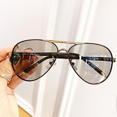 Kính Râm Đổi Màu Thời Trang Phi Công - Mắt Đổi Màu Đen Khi Ra Nắng UV